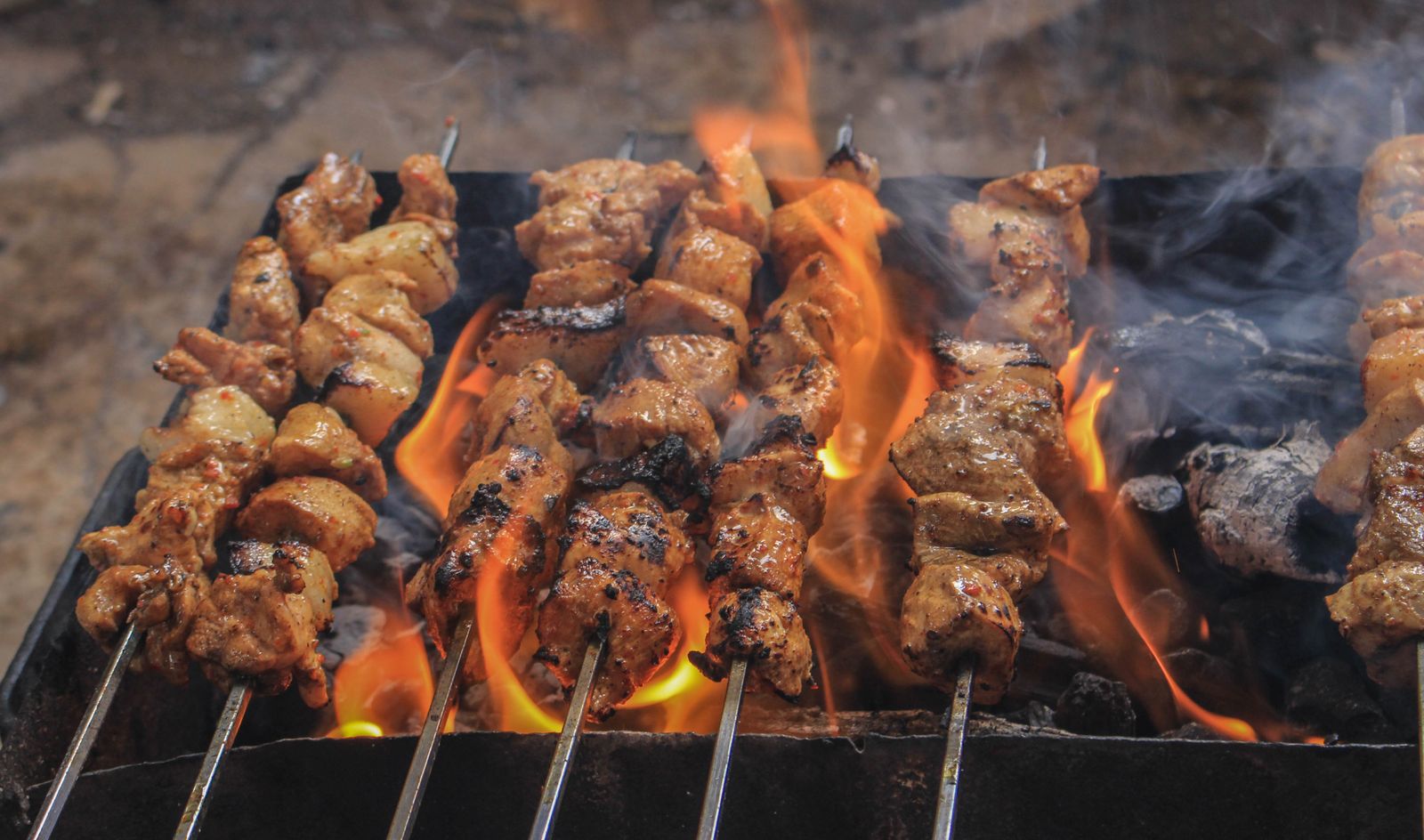 Bulk tikka grilling